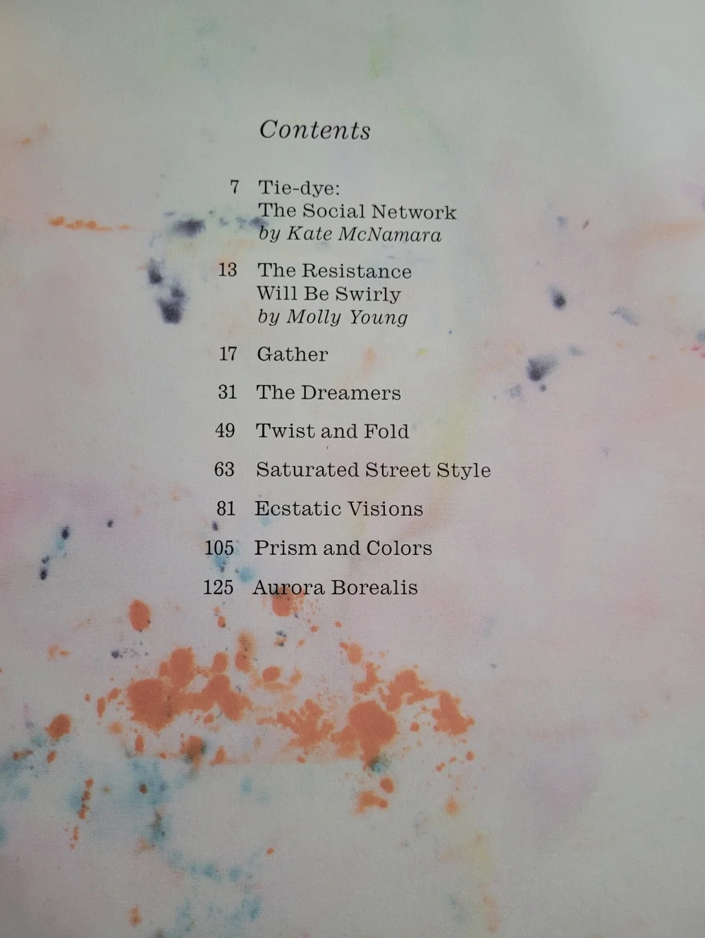 Tie Dye Fashion From Hippie To Chic Book By Kate McNamara Molly Young (0767)